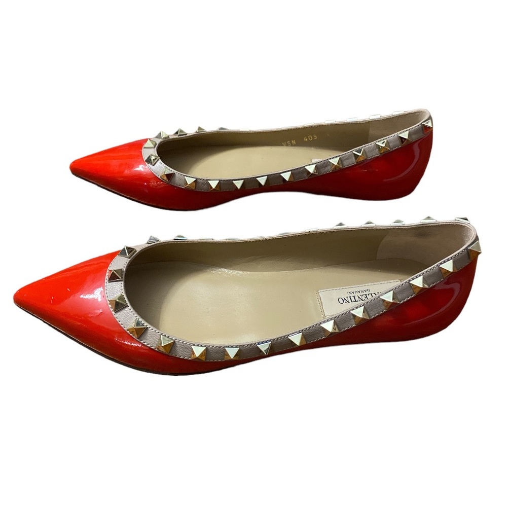 VALENTINO PATENT ROCKSTUD BALLET FLATS
